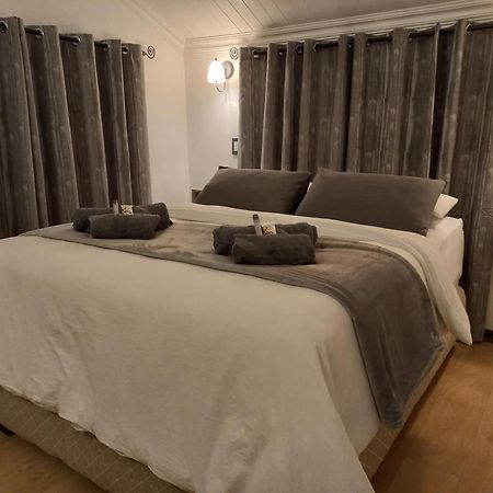 Cosy Corner Apartment Kampersrus AH Bagian luar foto