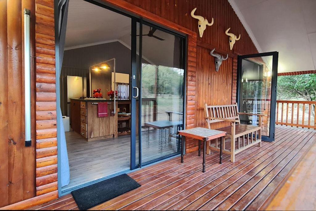 Cosy Corner Apartment Kampersrus AH Bagian luar foto